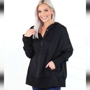 NWOT Batwing Henley Hooded Sweatshirt Size XL